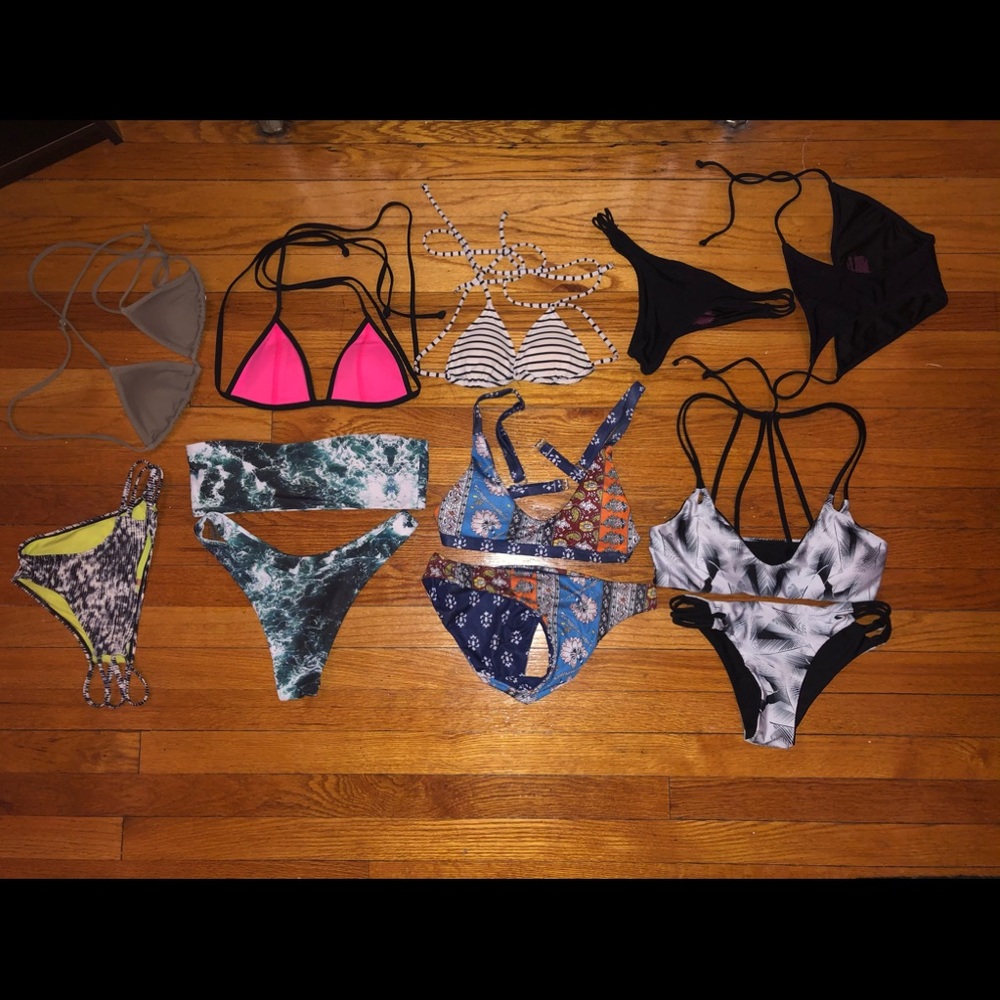 Bundle of bikinis!!